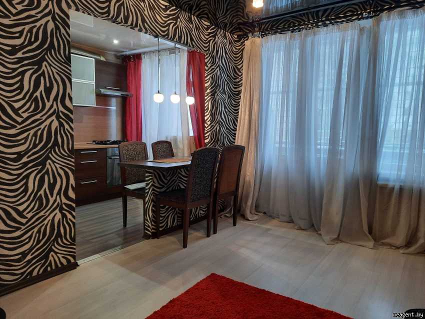 2-комнатная квартира, ул. Жудро, 23, 1080 рублей: фото 1