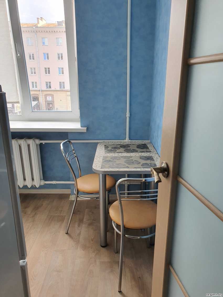 1-комнатная квартира, Независимости просп., 89, 955 рублей: фото 3
