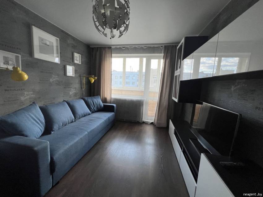 2-комнатная квартира, ул. Бельского, 21а, 1007 рублей: фото 1