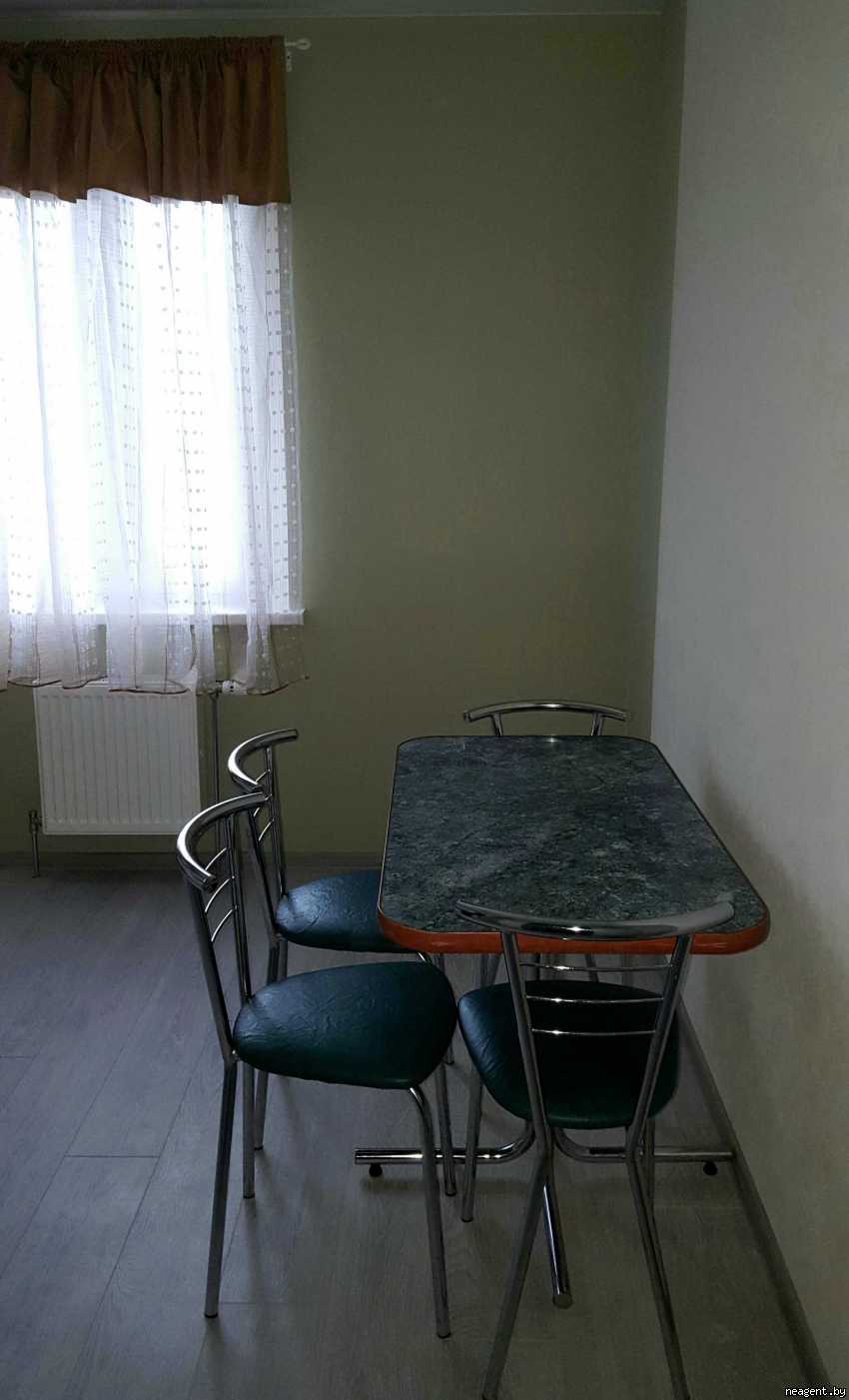 2-комнатная квартира, Пономарёва, 1А, 1086 рублей: фото 2