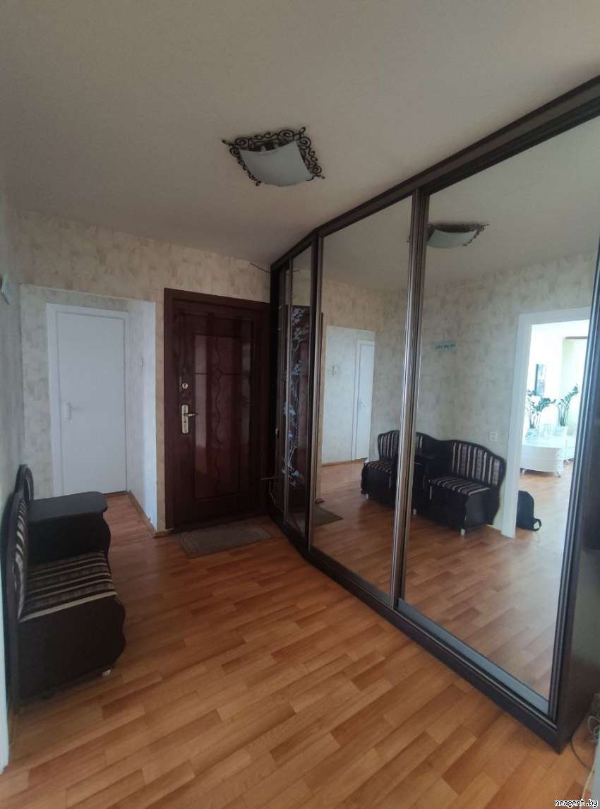 3-комнатная квартира, ул. Алеся Гаруна, 25, 1500 рублей: фото 12