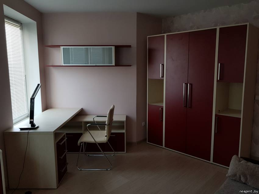 3-комнатная квартира, ул. Притыцкого, 97, 1752 рублей: фото 12