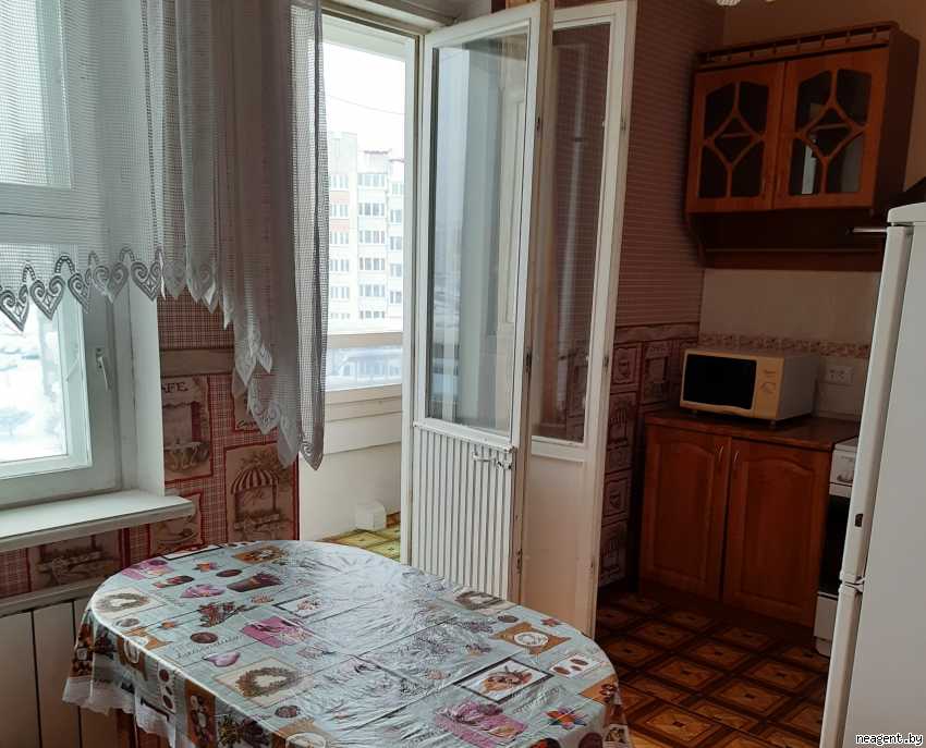 1-комнатная квартира, ул. Алеся Гаруна, 22, 750 рублей: фото 7