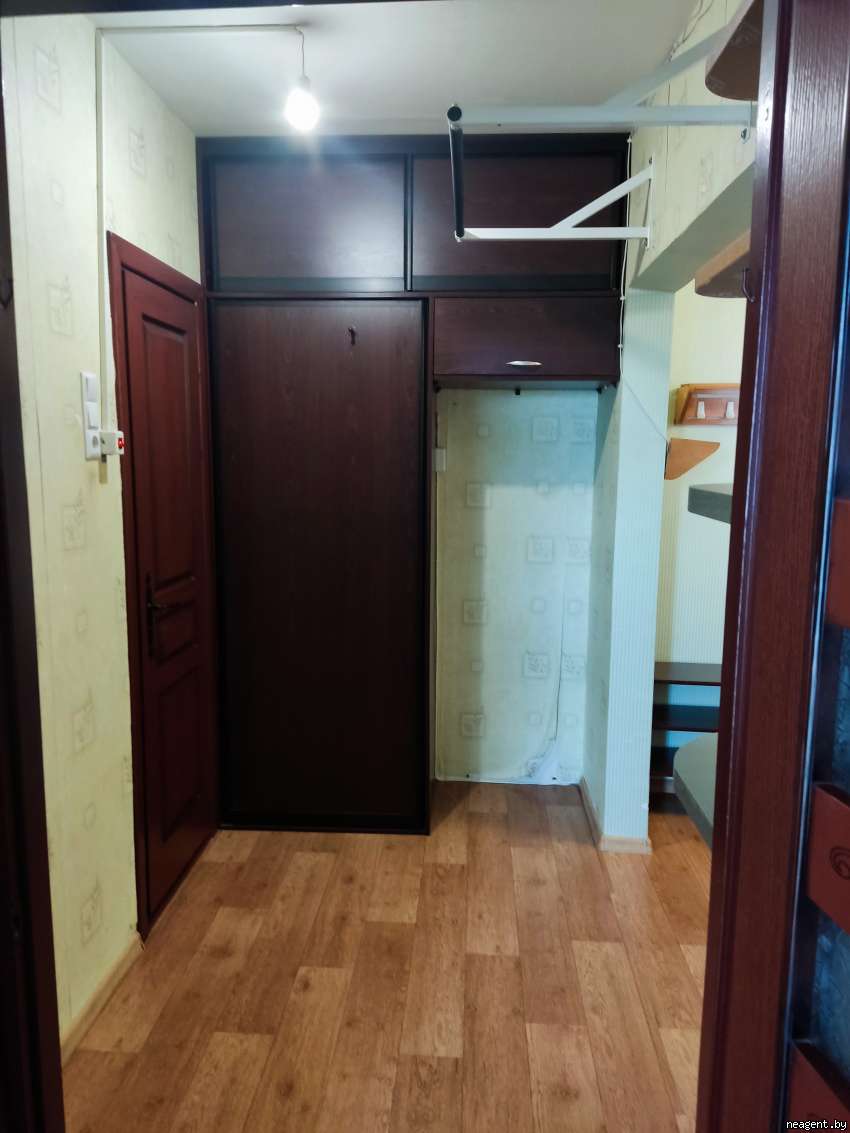 1-комнатная квартира, ул. Ауэзова, 4, 800 рублей: фото 2
