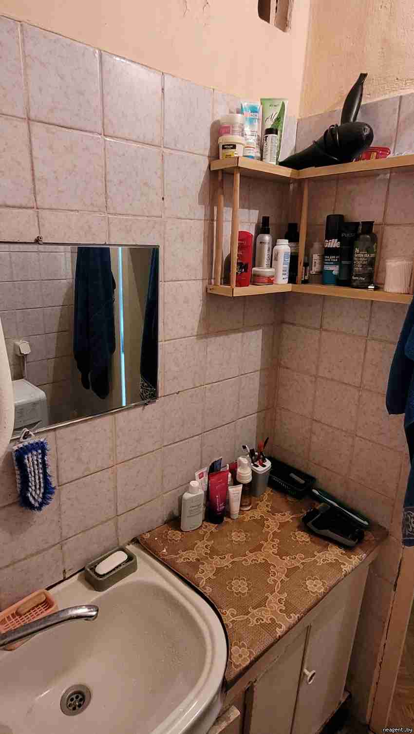 2-комнатная квартира, ул. Тимошенко, 20/3, 700 рублей: фото 2