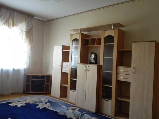 2-комнатная квартира, ул. Радужная, 7, 1101 рублей: фото 1