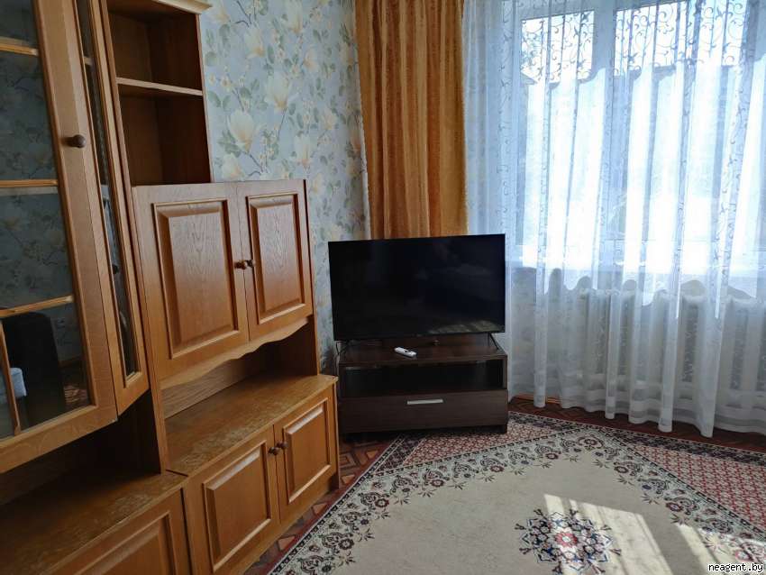 2-комнатная квартира, ул. Лучины, 48, 280 рублей: фото 4