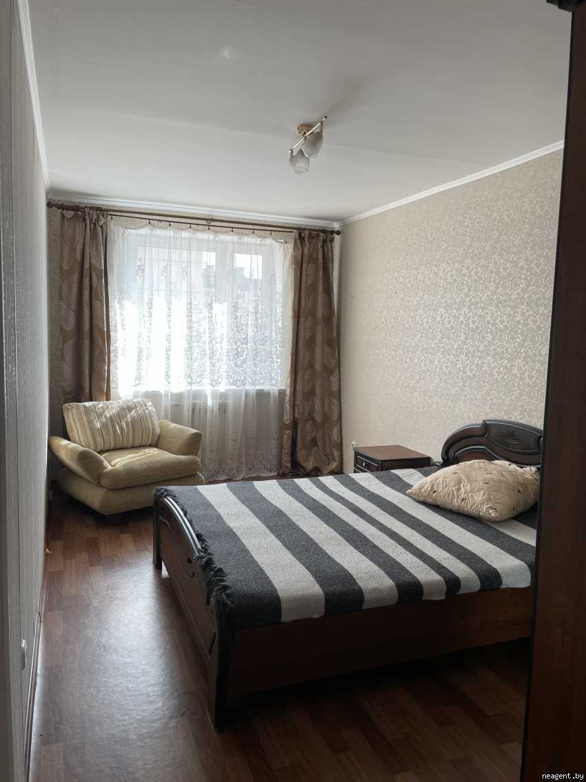 3-комнатная квартира, ул. 40 лет Победы, 40б, 1078 рублей: фото 2