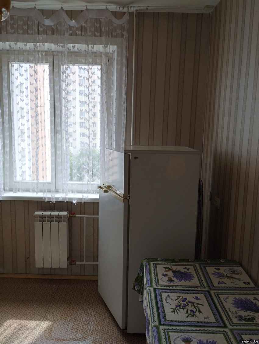 2-комнатная квартира, ул. Есенина, 73, 856 рублей: фото 2