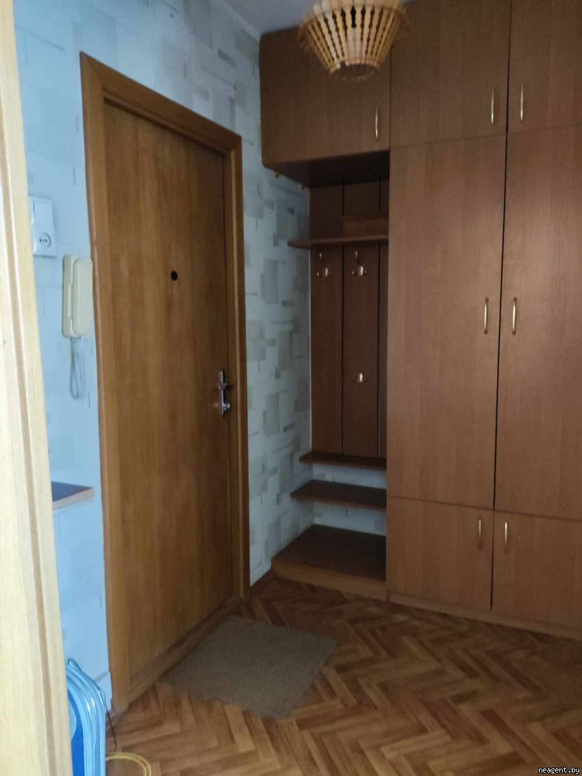 1-комнатная квартира, Независимости просп., 133, 630 рублей: фото 8
