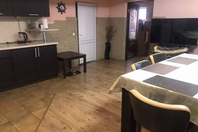 Коттедж, Хатежино, Комсомольская, за 1200 р.