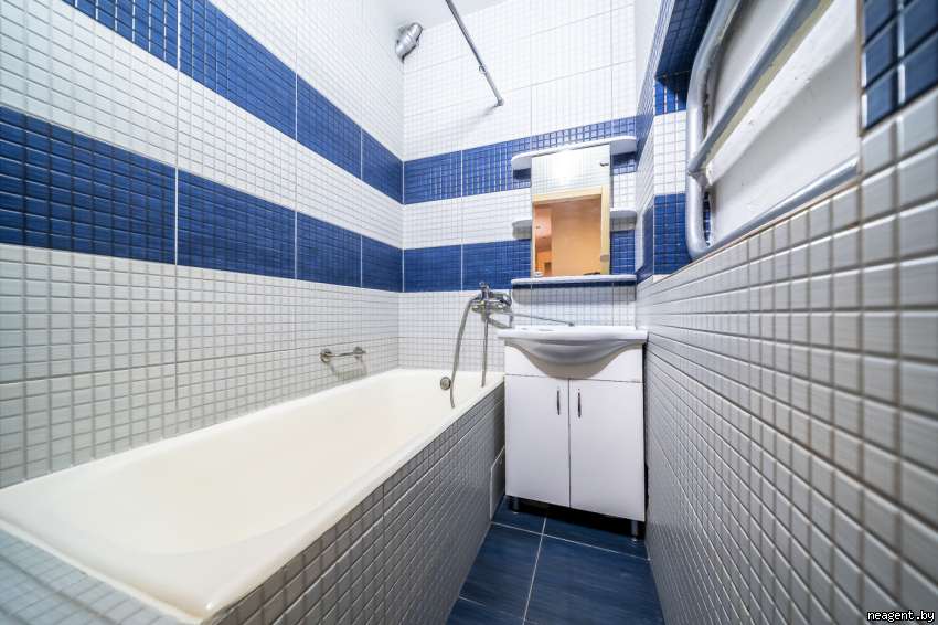 2-комнатная квартира, ул. Кирова, 4, 105 рублей: фото 10