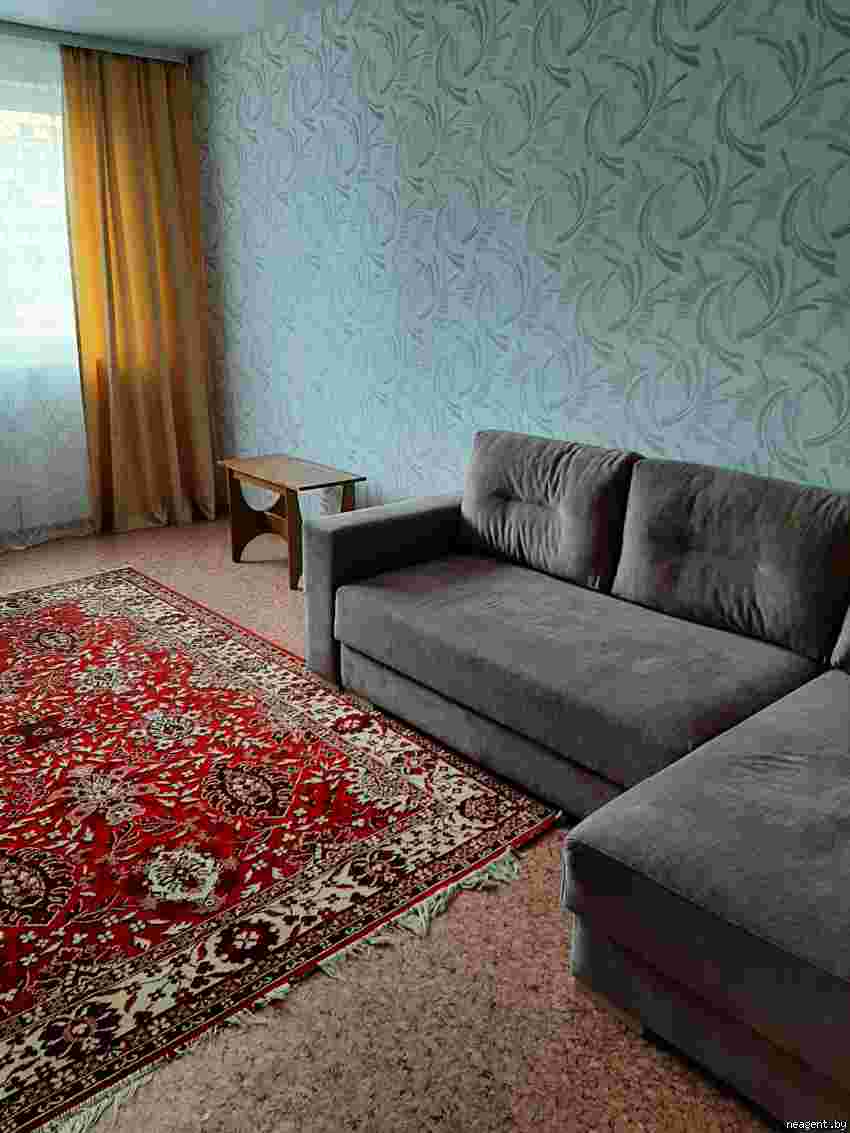 1-комнатная квартира, Дзержинского просп., 122, 950 рублей: фото 1