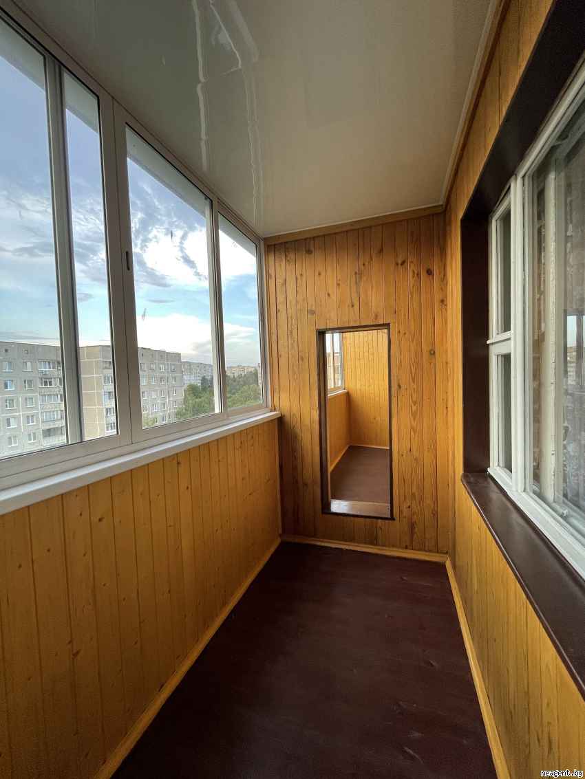 4-комнатная квартира, ул. Карбышева, 9, 385 рублей: фото 1