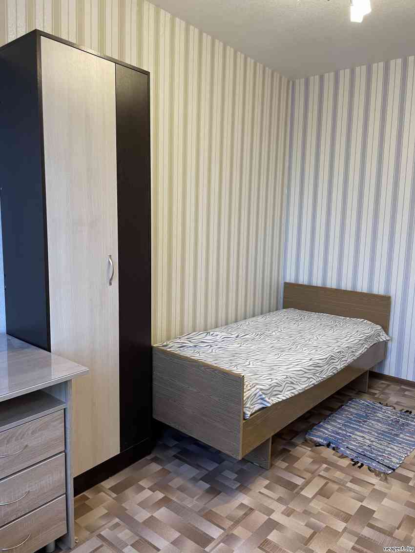 4-комнатная квартира, ул. Карбышева, 9, 385 рублей: фото 2