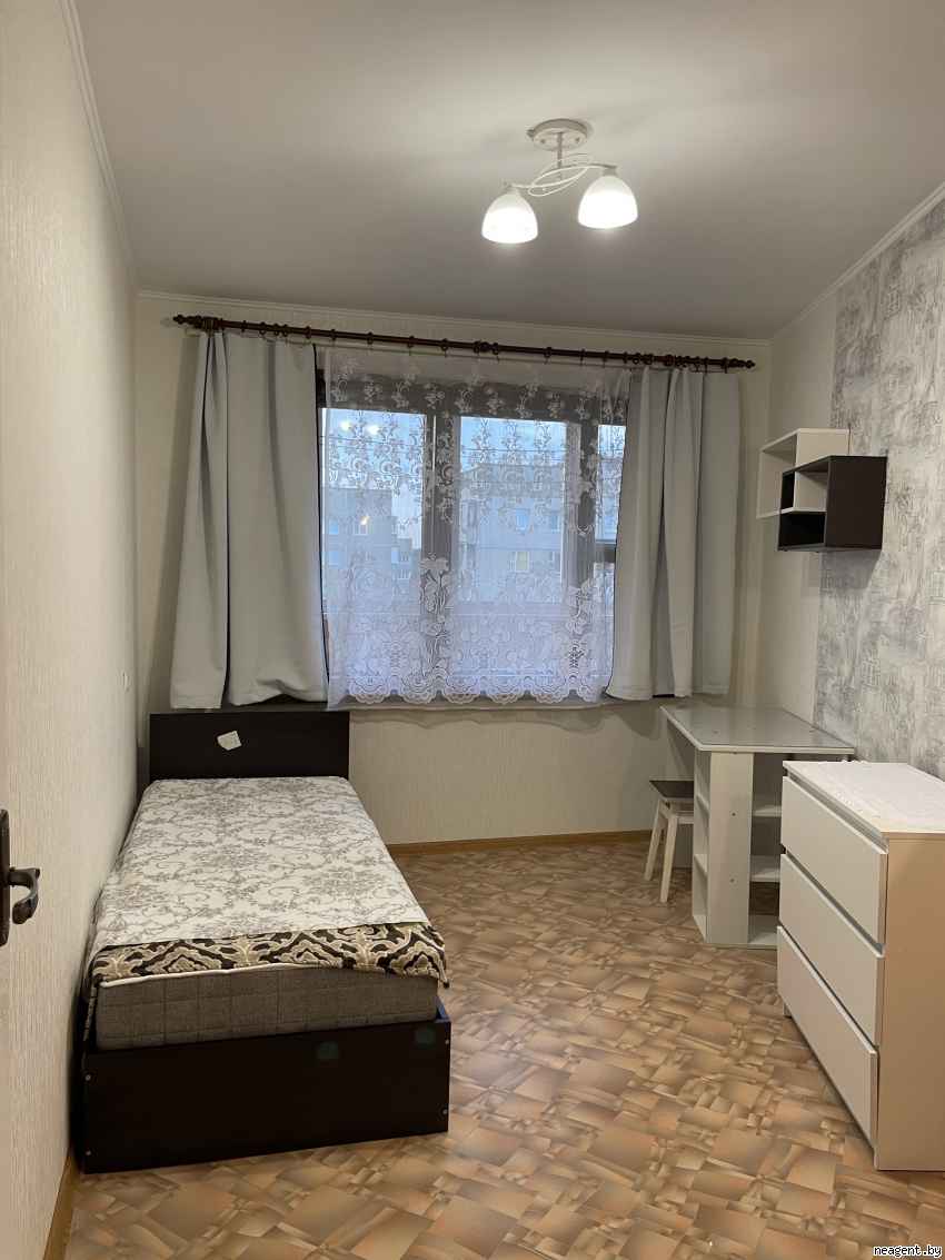 4-комнатная квартира, ул. Карбышева, 9, 385 рублей: фото 3