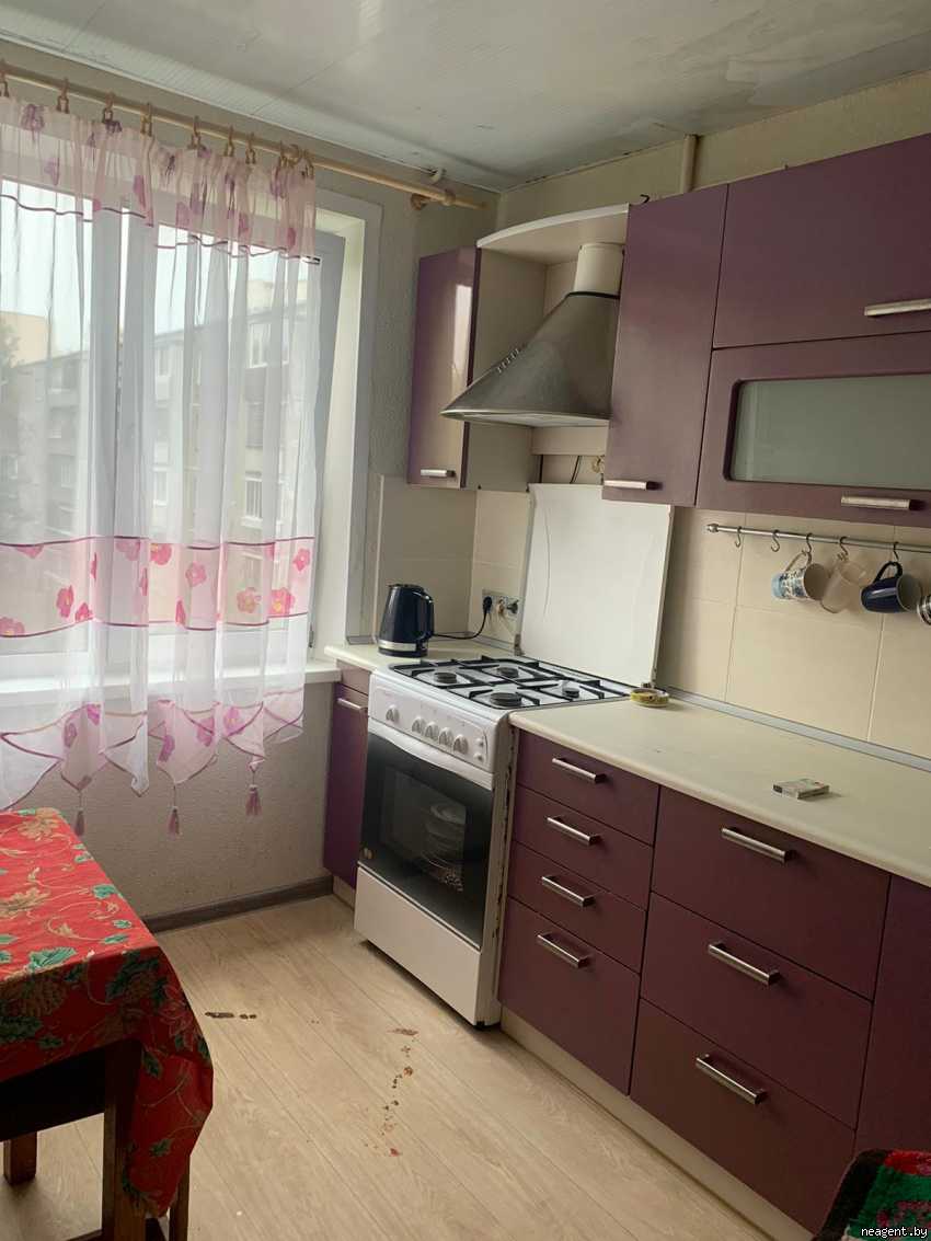 2-комнатная квартира, ул. Куйбышева, 95, 1335 рублей: фото 1