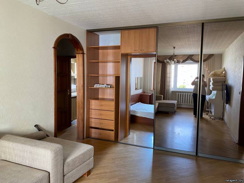4-комнатная квартира, ул. Жуковского, 19, 2150 рублей: фото 3