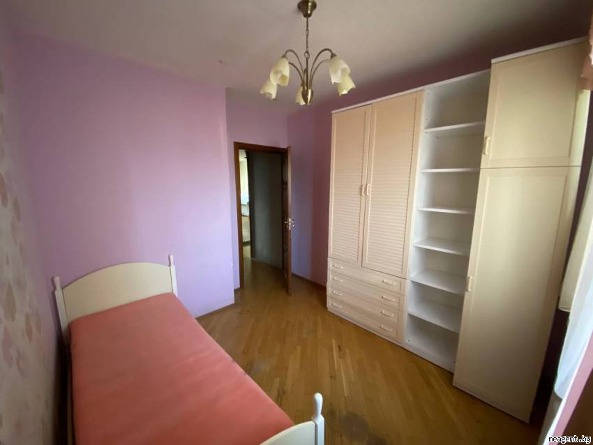 4-комнатная квартира, ул. Жуковского, 19, 2150 рублей: фото 7