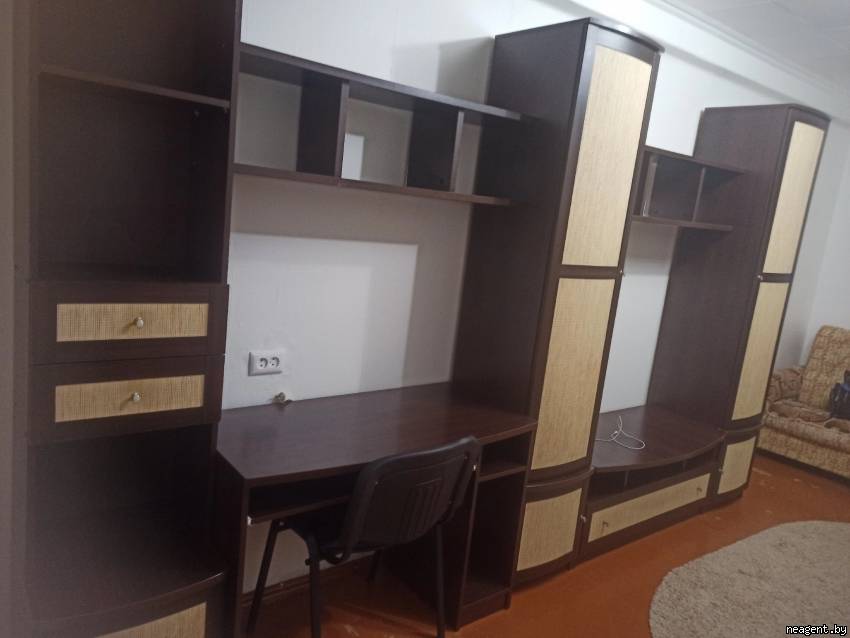 1-комнатная квартира, ул. Сурганова, 86, 240 рублей: фото 3