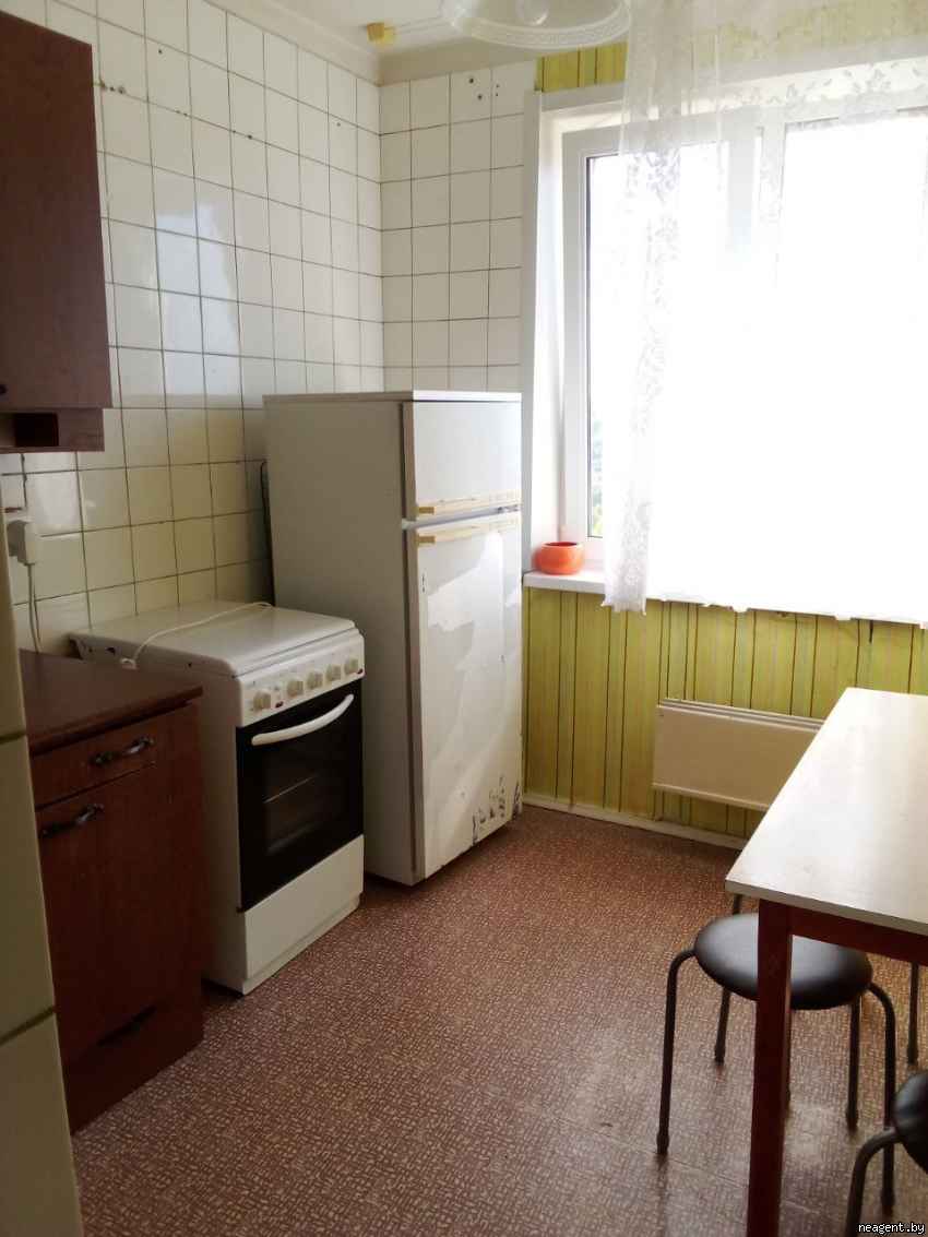 1-комнатная квартира, ул. Байкальская, 1, 600 рублей: фото 1