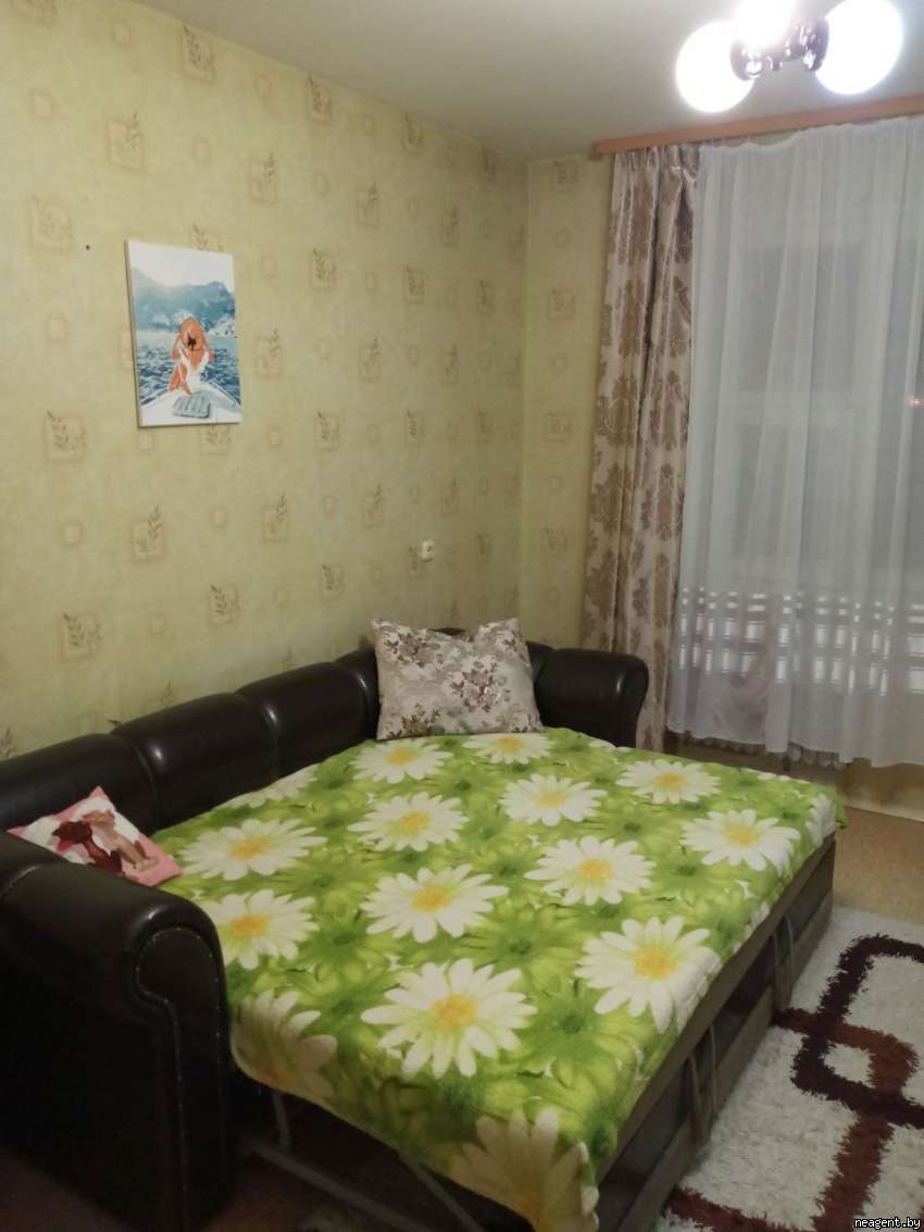Комната,  ул. Колесникова, 330 рублей: фото 2