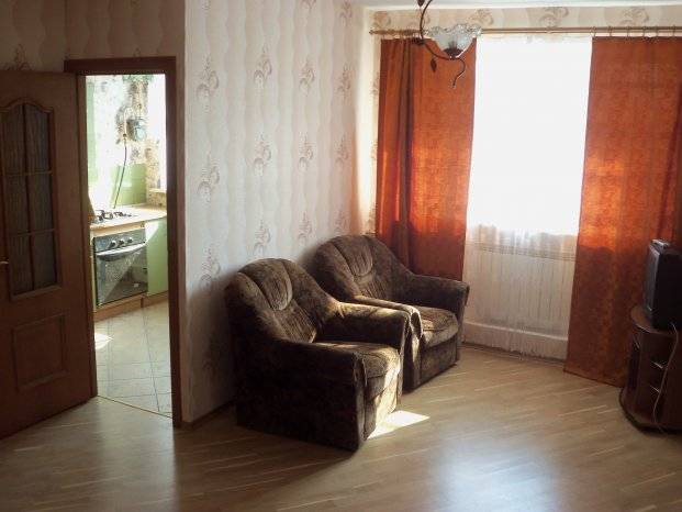 2-комнатная квартира, ул. Денисовская, 41, 800 рублей: фото 2