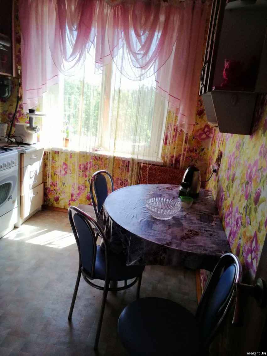 2-комнатная квартира, ул. Корженевского, 1/2, 920 рублей: фото 1