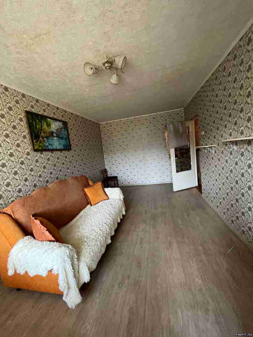 1-комнатная квартира, ул. Плеханова, 42, 700 рублей: фото 1