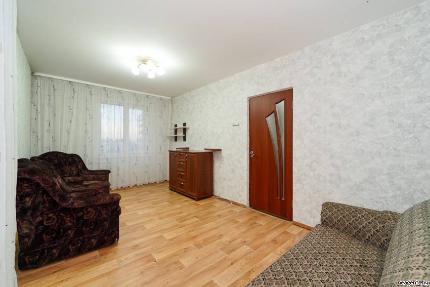 2-комнатная квартира, ул. Есенина, 22, 960 рублей: фото 2