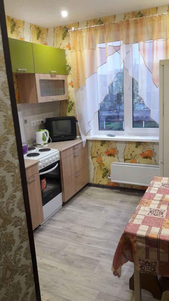 1-комнатная квартира, ул. Есенина, 131, 930 рублей: фото 6