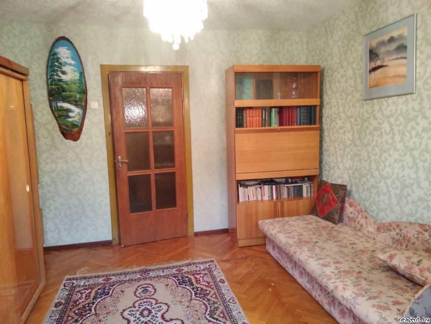 3-комнатная квартира, ул. Казинца, 97/2, 1125 рублей: фото 1