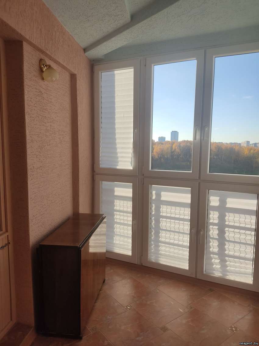 3-комнатная квартира, ул. Юрия Семеняко, 26, 1300 рублей: фото 4