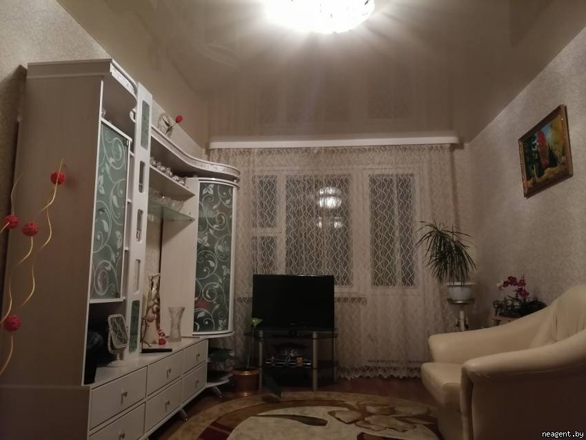 Комната, Шишкина, 26, 348 рублей: фото 1
