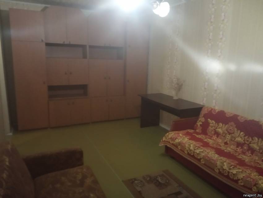 1-комнатная квартира,  ул. Казинца, 728 рублей: фото 1