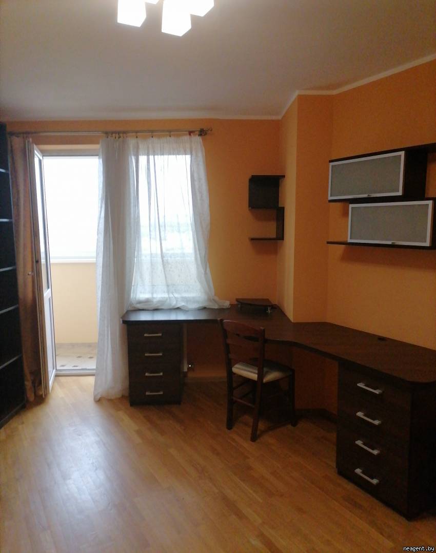 4-комнатная квартира, ул. Берута, 11/А, 2065 рублей: фото 3