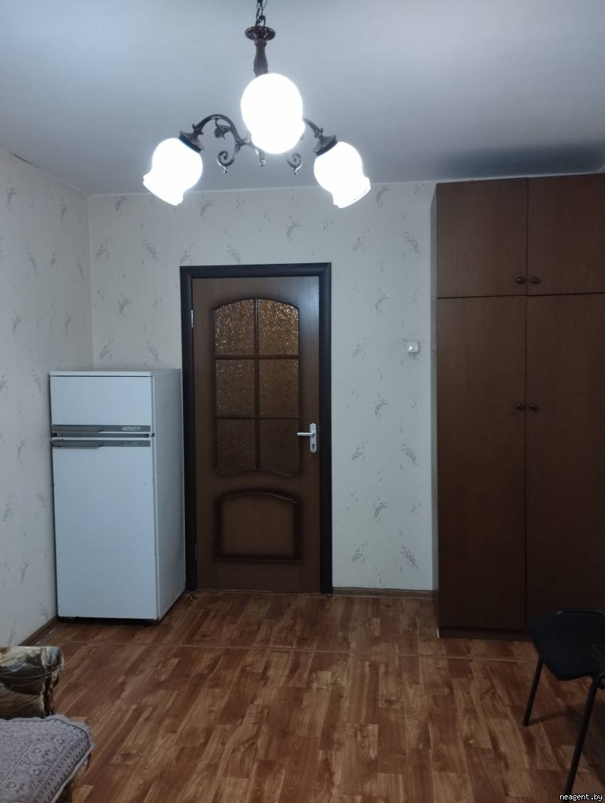 Комната, Шишкина, 26, 319 рублей: фото 2