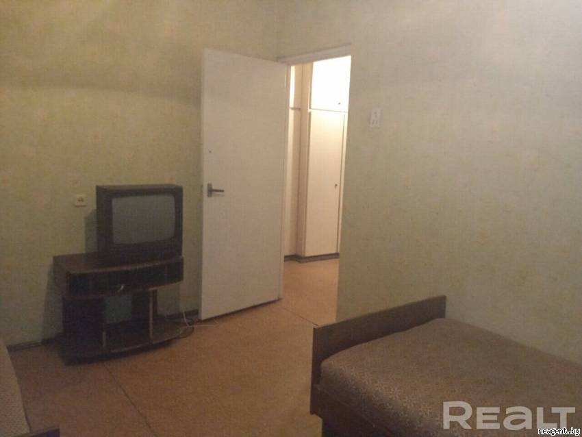 3-комнатная квартира, ул. Пимена Панченко, 40, 1220 рублей: фото 1