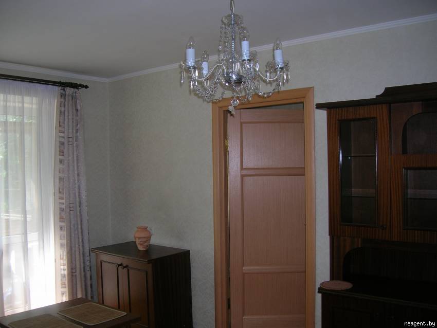 2-комнатная квартира, ул. Ольшевского, 7/2, 270 рублей: фото 3