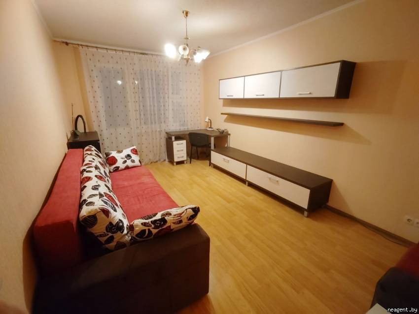 1-комнатная квартира, ул. Матусевича, 90, 966 рублей: фото 1