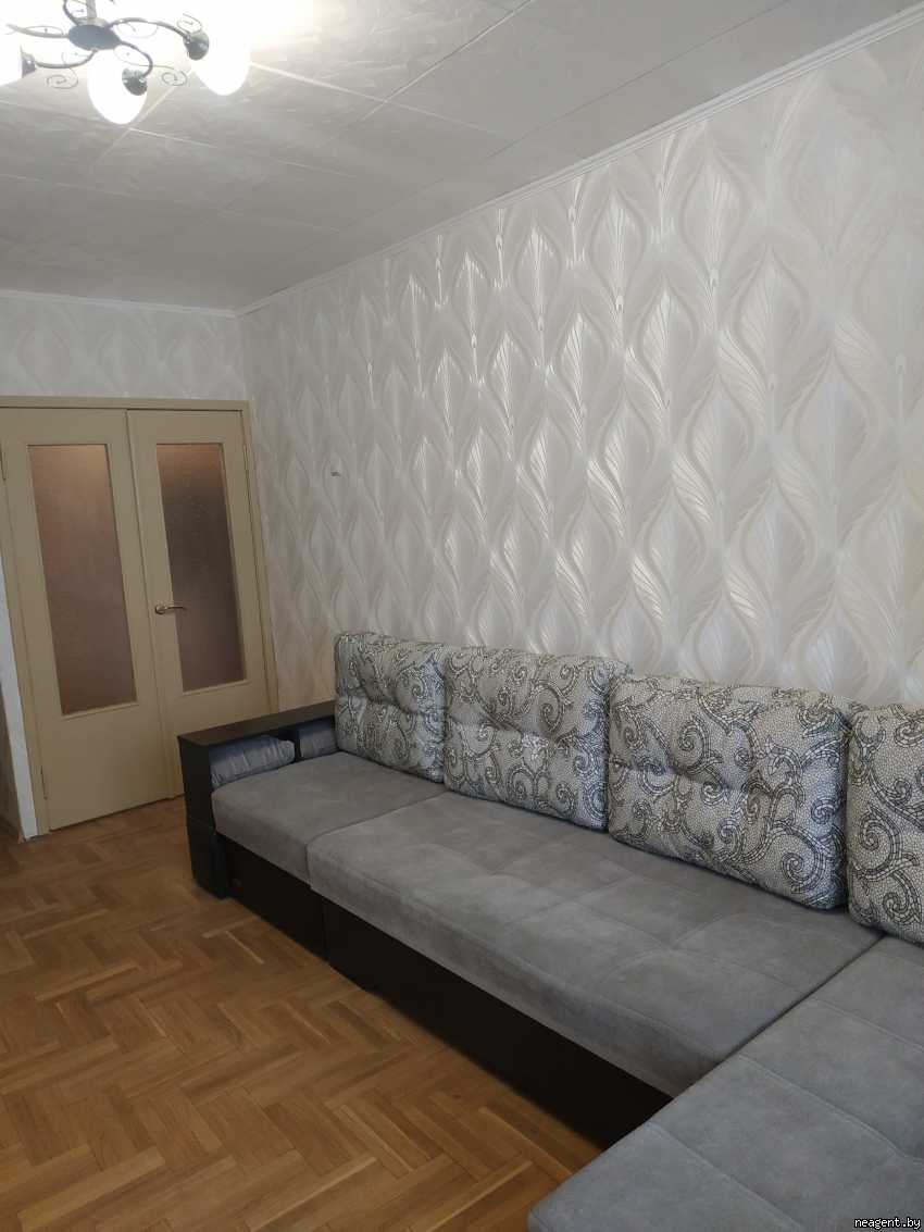 1-комнатная квартира, Казинца, 121, 750 рублей: фото 1