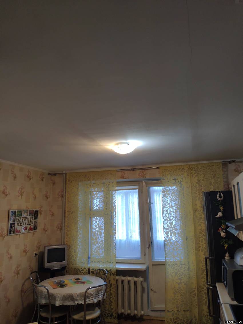 3-комнатная квартира, ул. Славинского, 6, 1630 рублей: фото 12