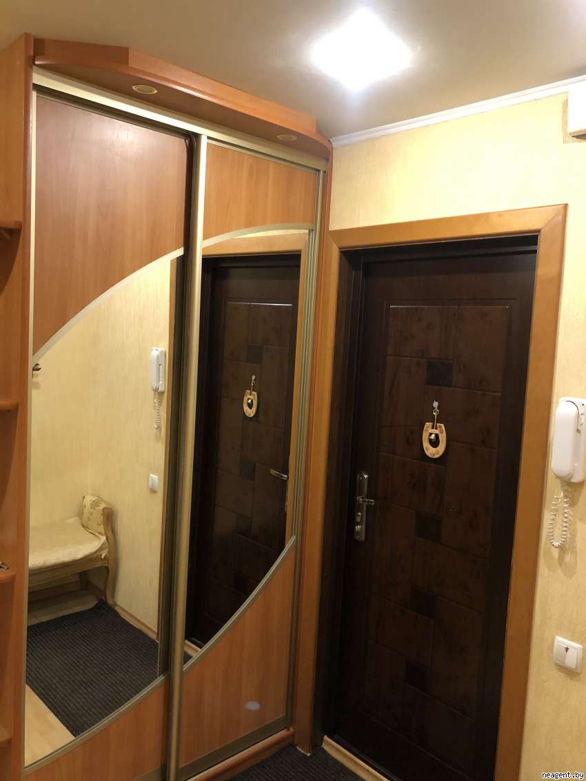 2-комнатная квартира, Герасименко, 20, 1107 рублей: фото 1