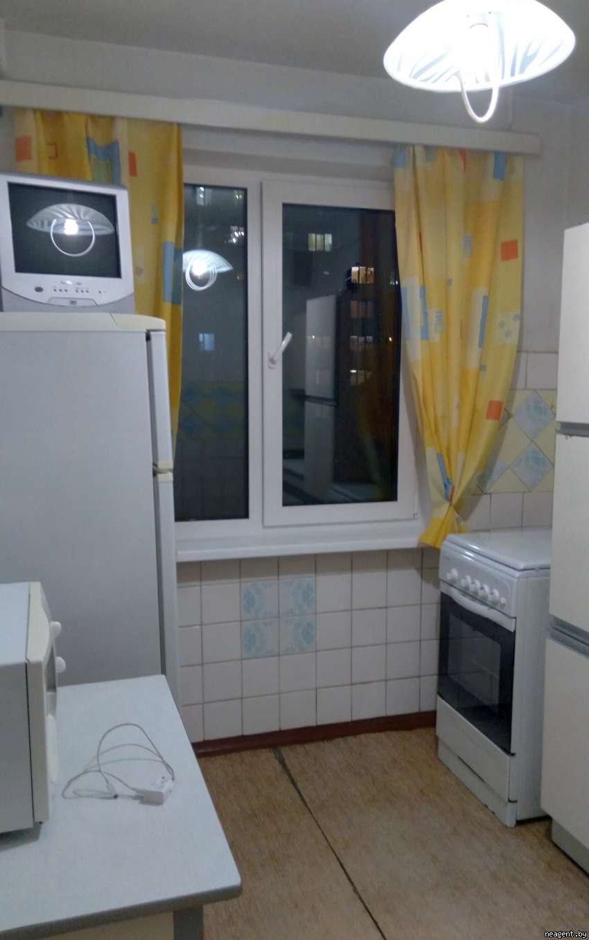 2-комнатная квартира, Мирошниченко, 53, 820 рублей: фото 3