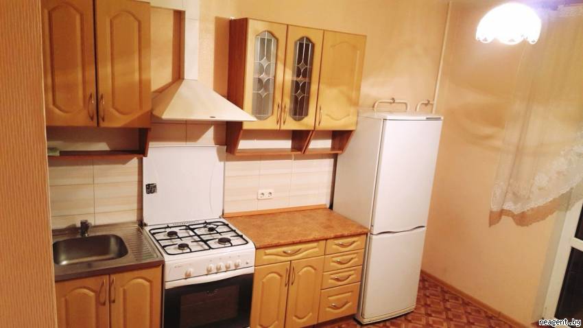 2-комнатная квартира, ул. Томская, 65/2, 800 рублей: фото 3