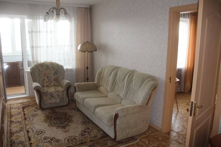 3-комнатная квартира, ул. Калиновского, 74/2, 1127 рублей: фото 1
