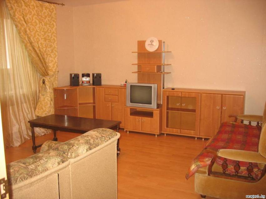 2-комнатная квартира, Парковая, 1/1а, 950 рублей: фото 1
