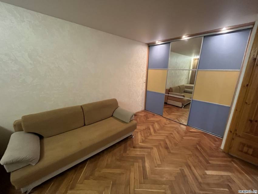 1-комнатная квартира, ул. Веры Хоружей, 11, 960 рублей: фото 1