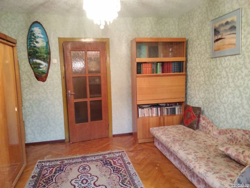 3-комнатная квартира, ул. Казинца, 97/2, 1119 рублей: фото 1