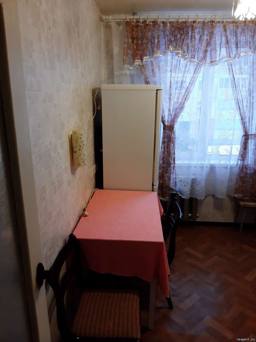 2-комнатная квартира, ул. Чайлытко, 15, 720 рублей: фото 8